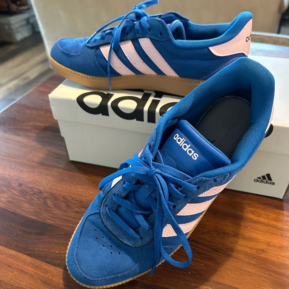 Adidas BREAKNET SLEEK Blue and Pink ‘Breaknet Sleek’ Sneakers, Sz 8